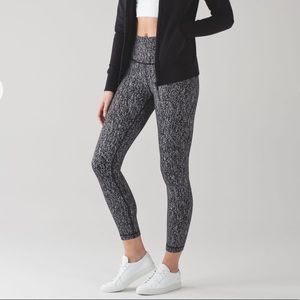 Lululemon High Times Pant Luon Suited Jacquard Black White Size 4